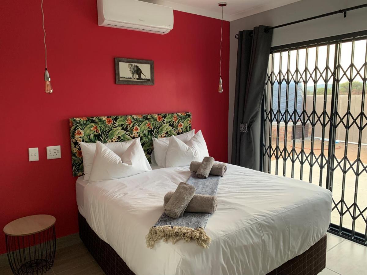 Elephant House, 2 Bedroom House, Next To Pilanesberg And Sun City Mogwase Ngoại thất bức ảnh