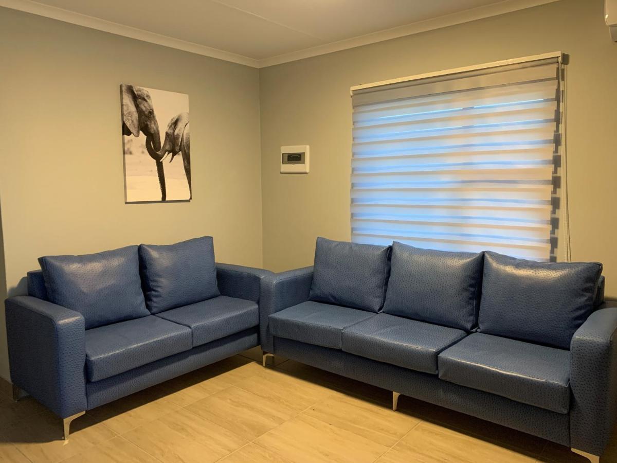 Elephant House, 2 Bedroom House, Next To Pilanesberg And Sun City Mogwase Ngoại thất bức ảnh